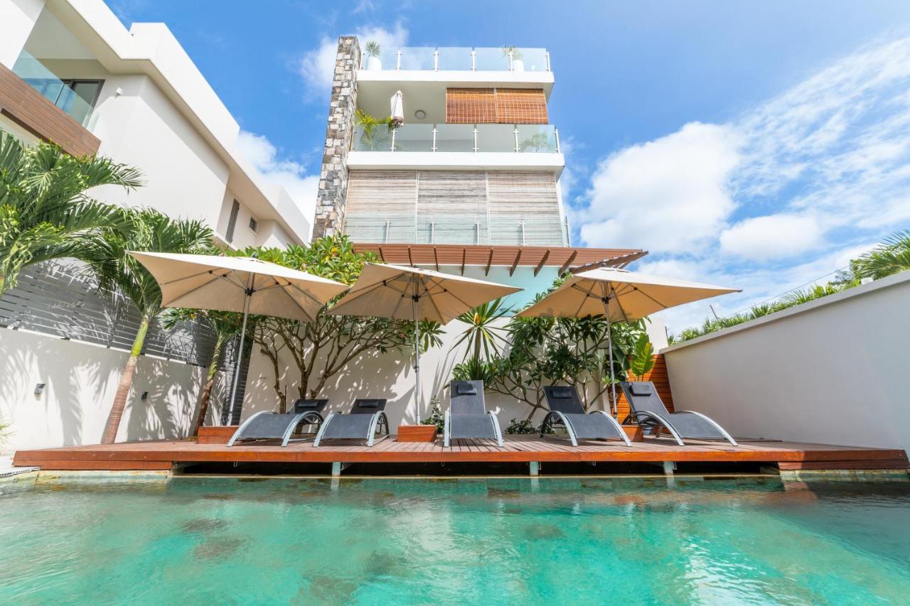 Beachcove Apt No 1 Pereybere Beach Exterior photo