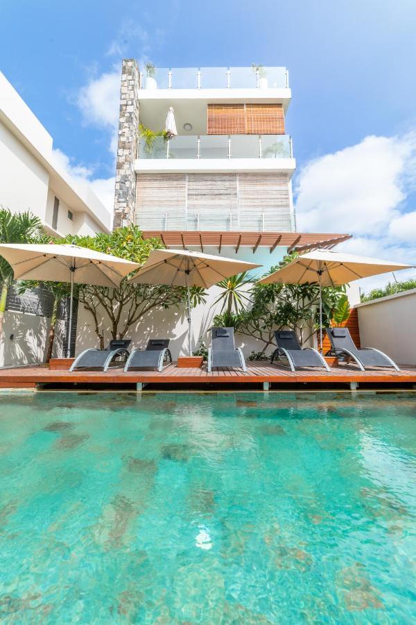 Beachcove Apt No 1 Pereybere Beach Exterior photo