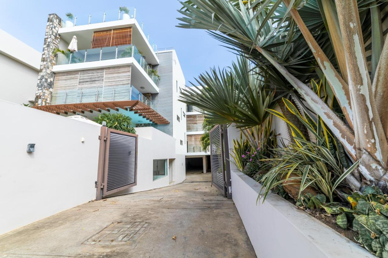 Beachcove Apt No 1 Pereybere Beach Exterior photo