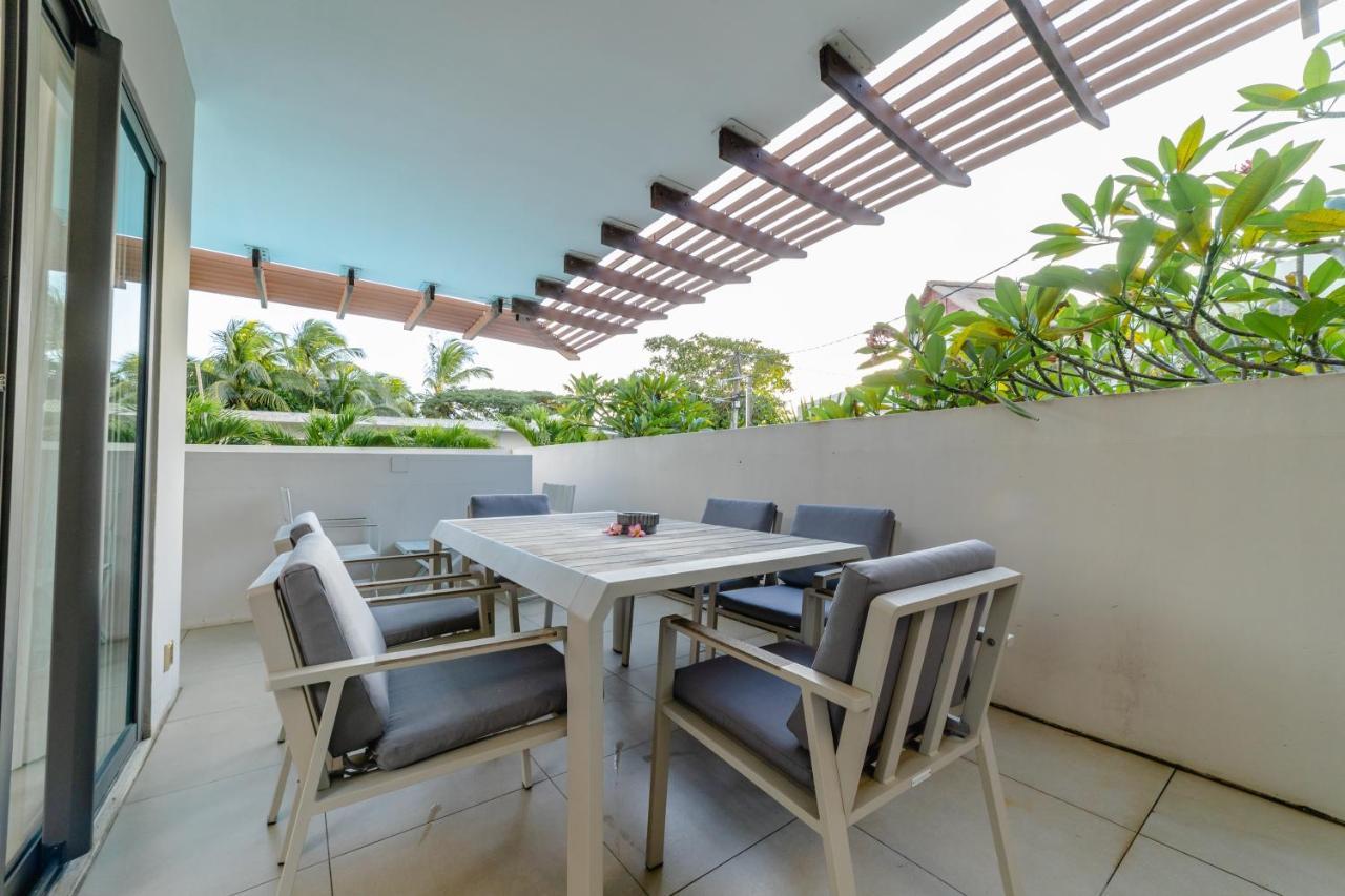 Beachcove Apt No 1 Pereybere Beach Exterior photo